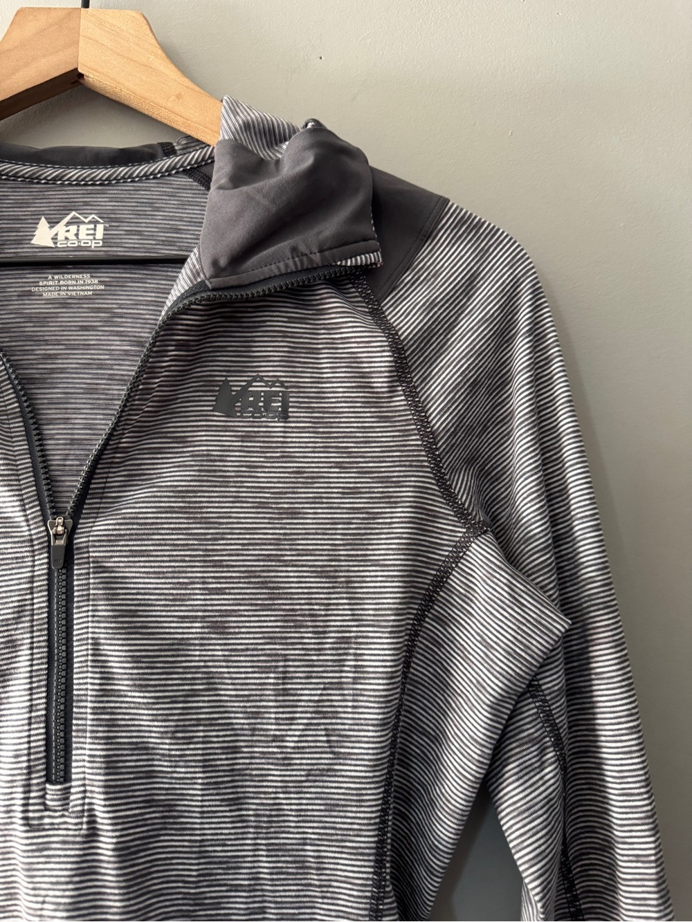 REI | grey thumb hole light weight hoodie | S - Picture 2 of 5